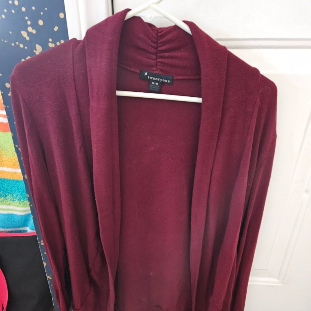 M Burgendy Twentyone long sleeve Cardigan